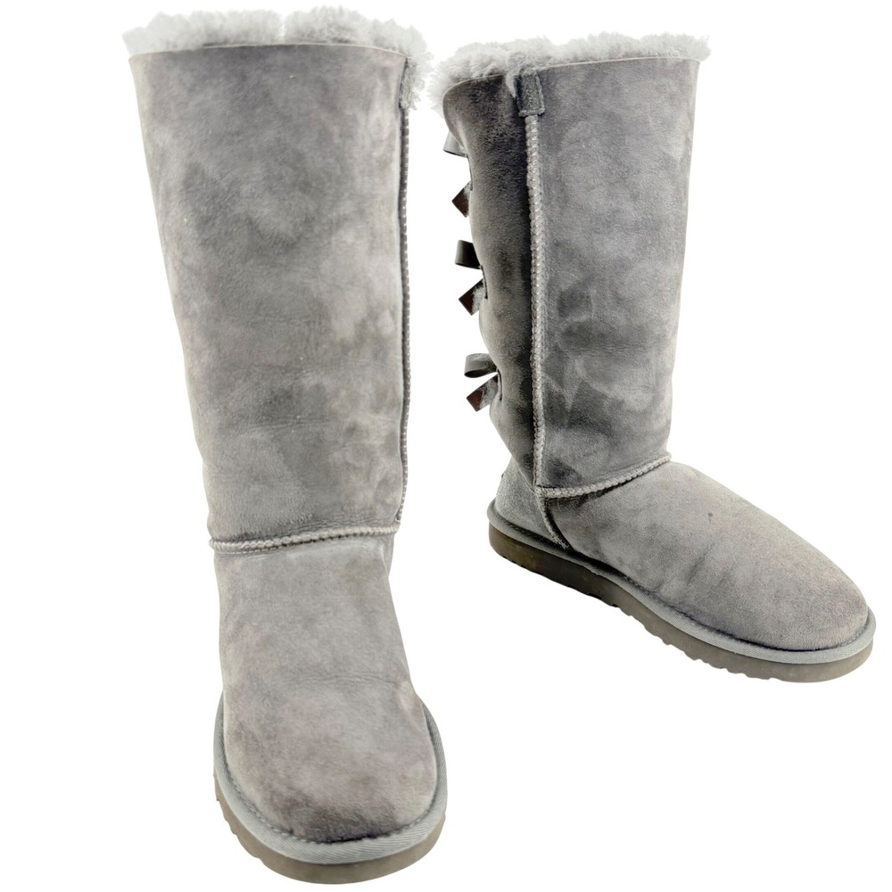 UGG Australian Bailey Bow Boots Women 7/38 Grey Suede Triple Ribbon Sheepskin